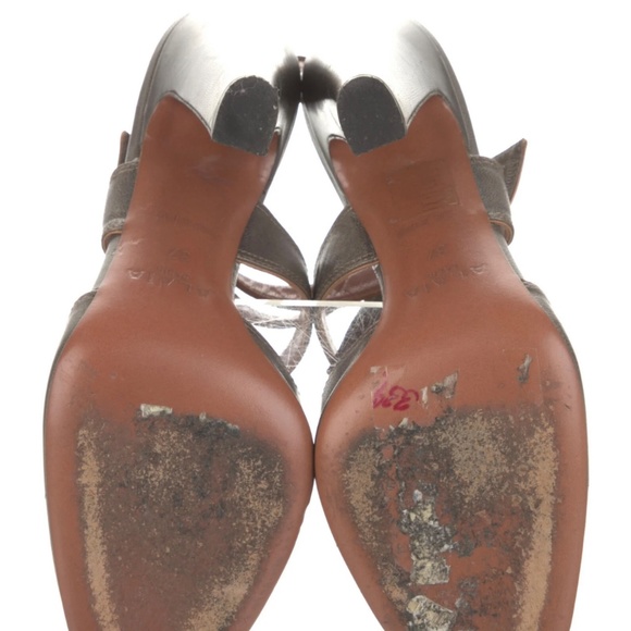 Alaïa Leather Slingback Sandals - Silver Sandals, Shoes  Silver Alaïa Leather Slingback Sandals